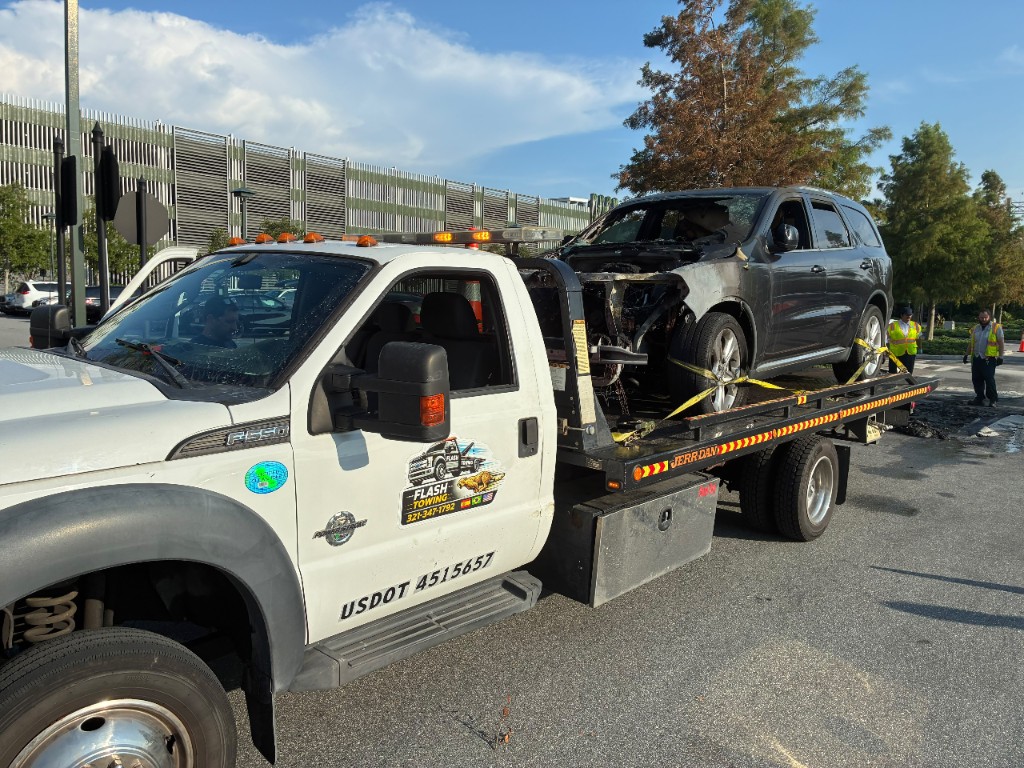 24 hour towing service